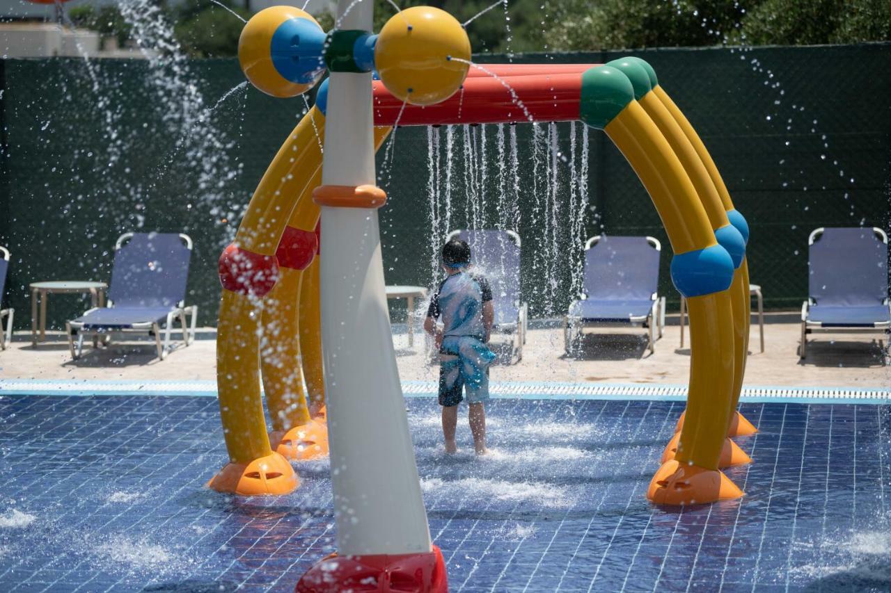 Elounda Breeze Resort Bagian luar foto